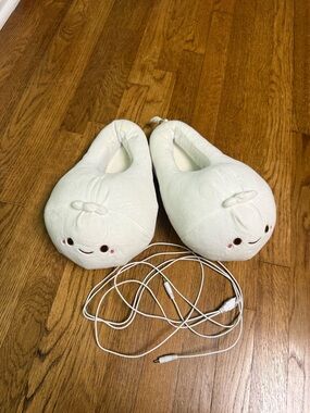 Smoko Heated Dumpling Slippers